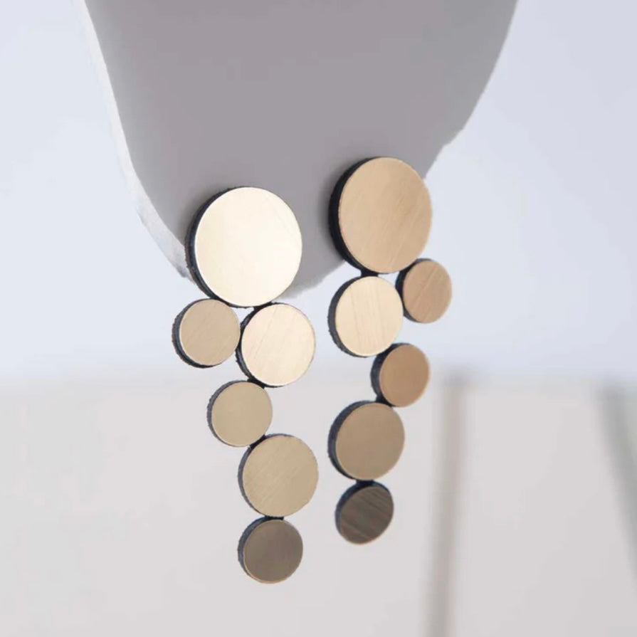 Pendientes círculos dorados acrílicos- efecto espejo