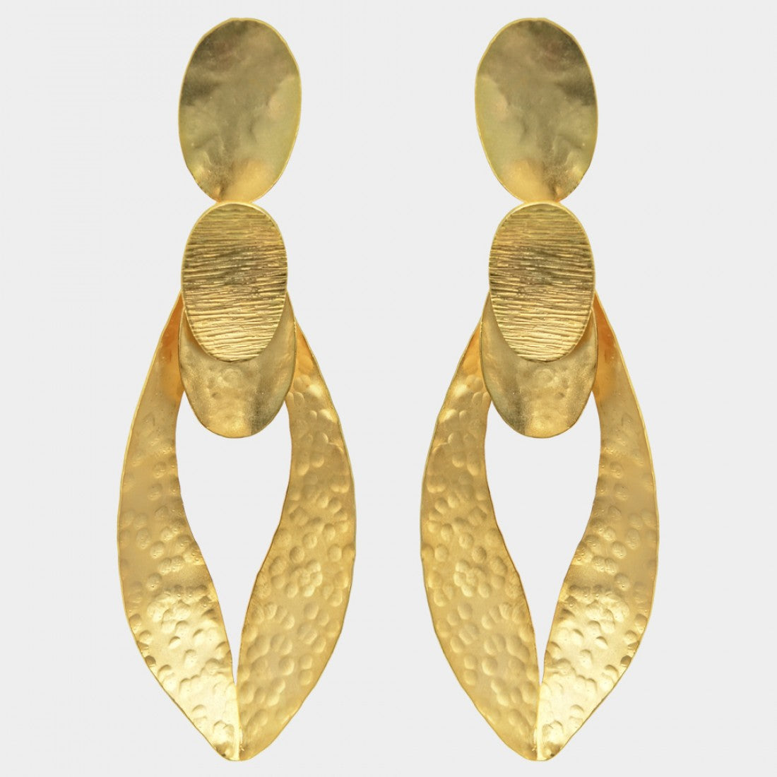 Pendientes artesanales griegos de oro primitivo 11x3
