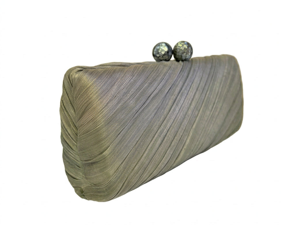 Clutch fibras naturales color gris verdoso