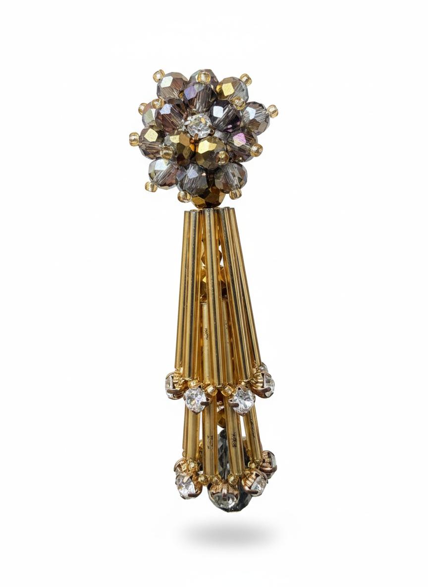 Pendientes largos dorados de cristal y resina | Diseño artesanal Fahoma