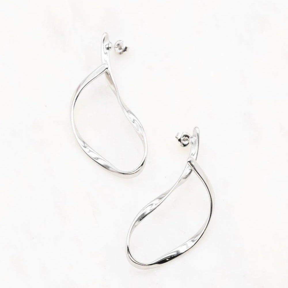 Pendientes casi aros plata brillo