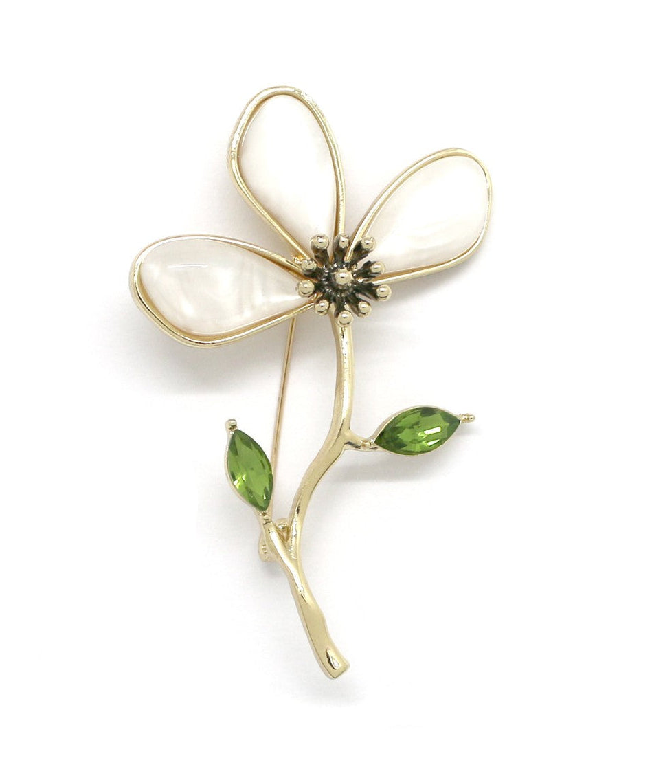 Broche floral con efecto nácar