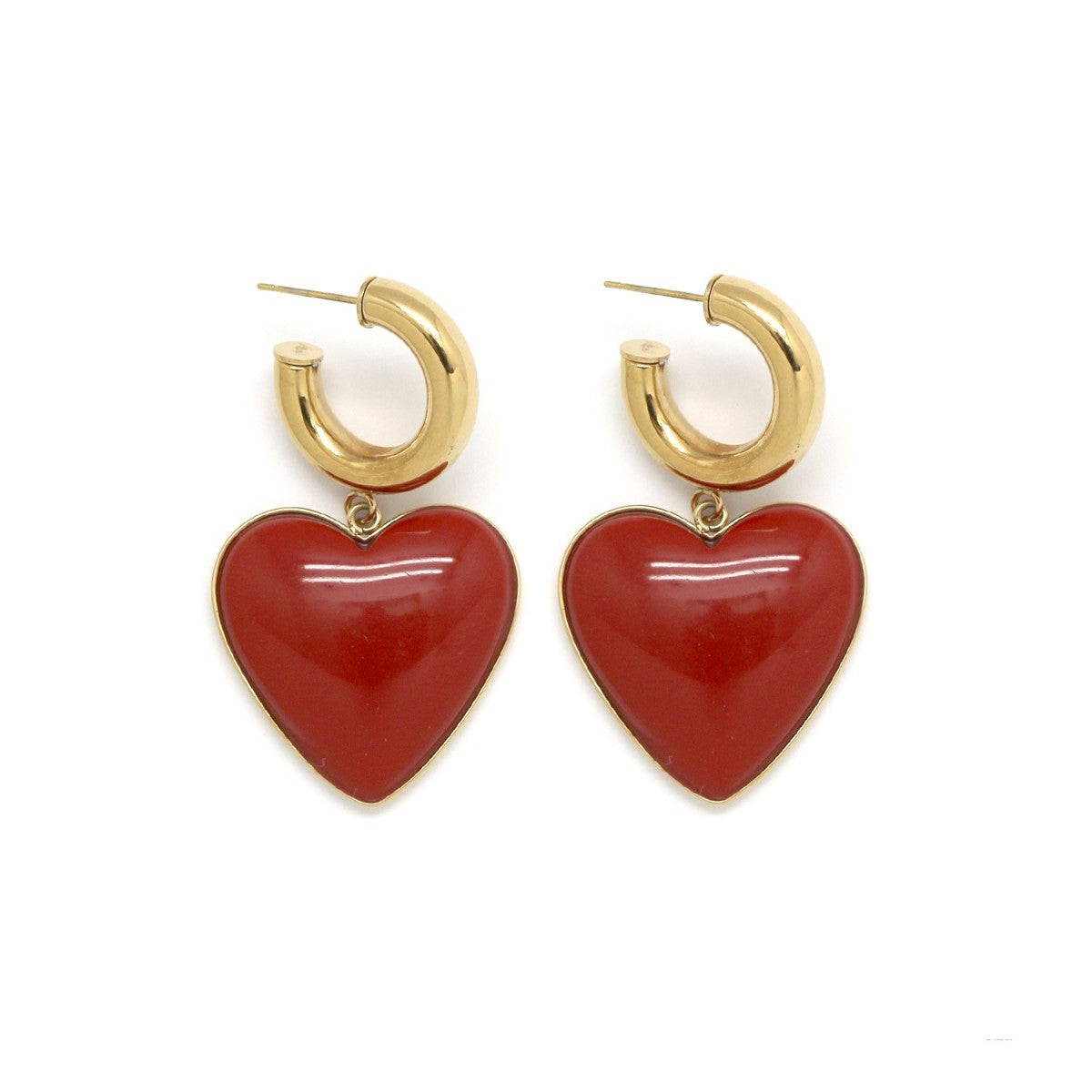 Aros gruesos con corazón rojo