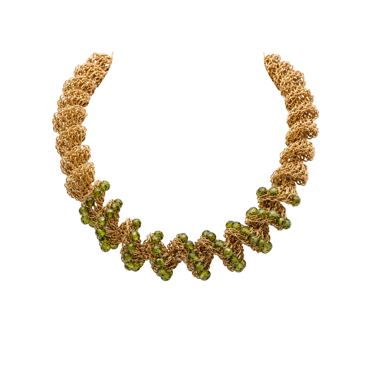Collar Tejido en crochet de cobre bañado en oro con circonitas verde aceituna