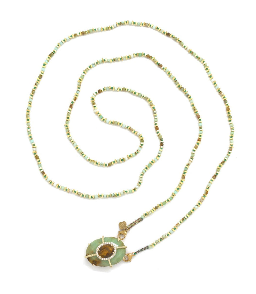 Collar largo boho chic con amazonita