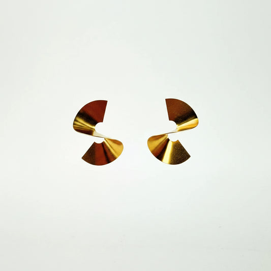Pendientes mini espiral dorado no pulido