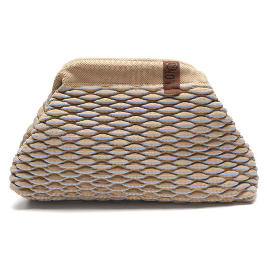 Bolso tipo clutch beige y celeste