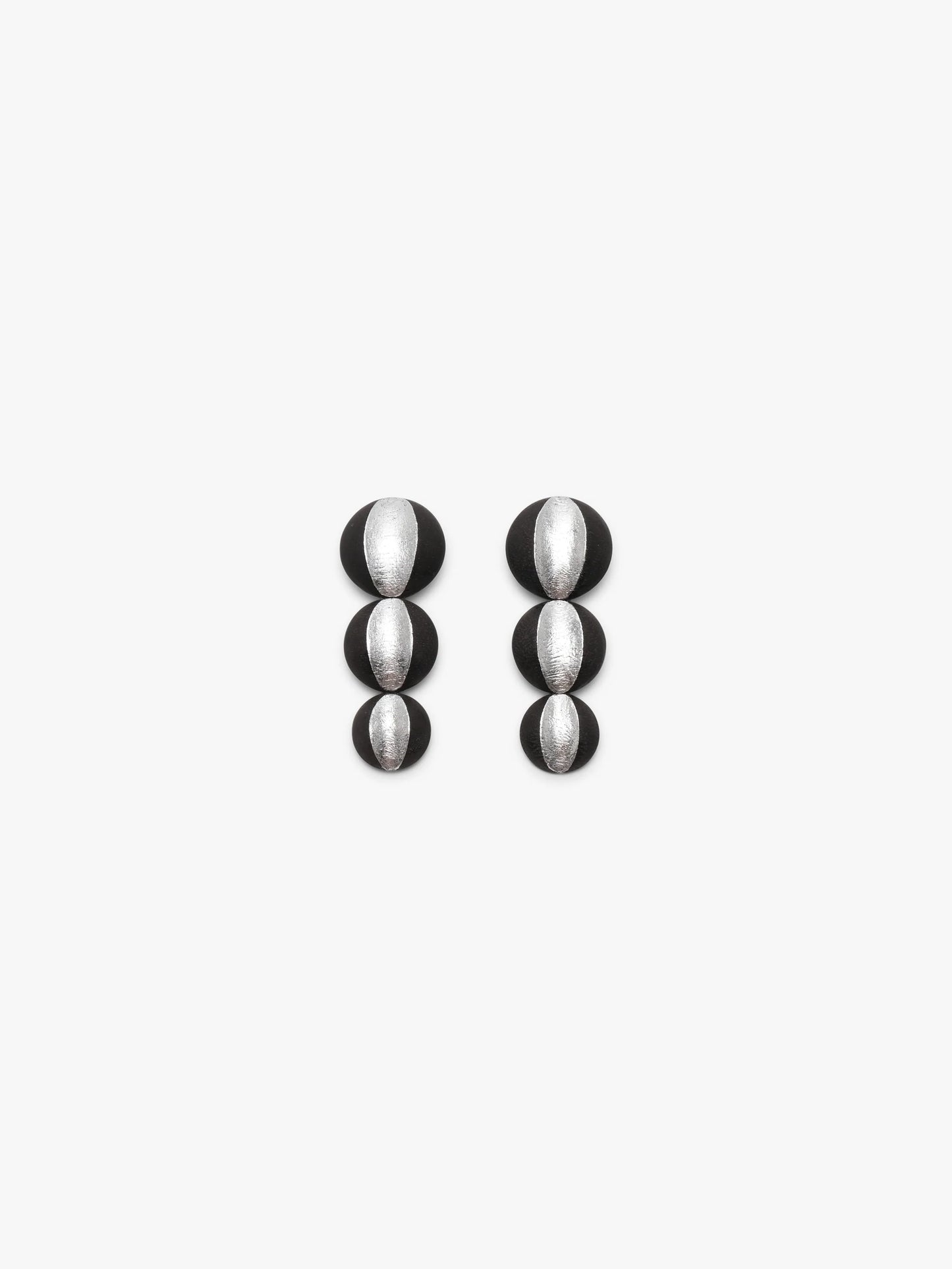 Pendientes MONIES modelo ZURI