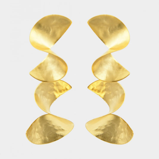 Pendientes espiral de latón con baño de oro 18 quilates – Estilo oro primitivo 7,5 cm