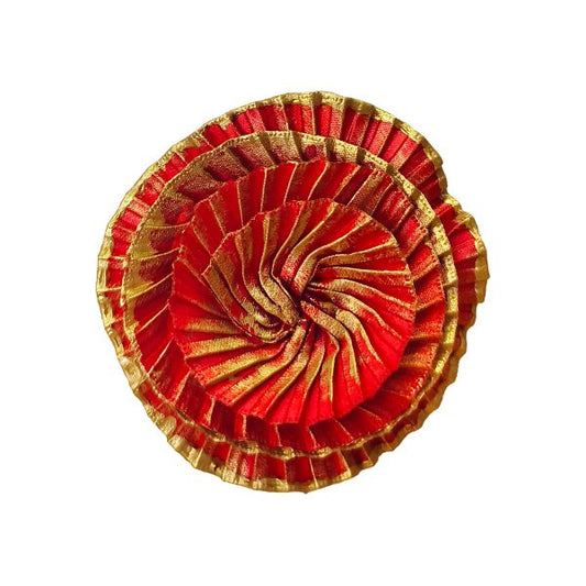 Broches plisados de satén rojo-oro