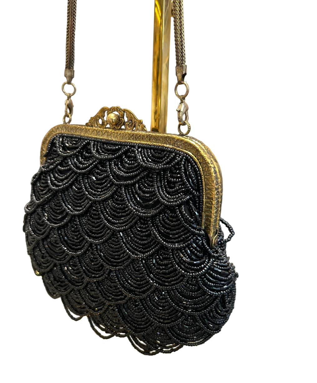 Bolso  de fiesta estética vintage con mostacillas negras