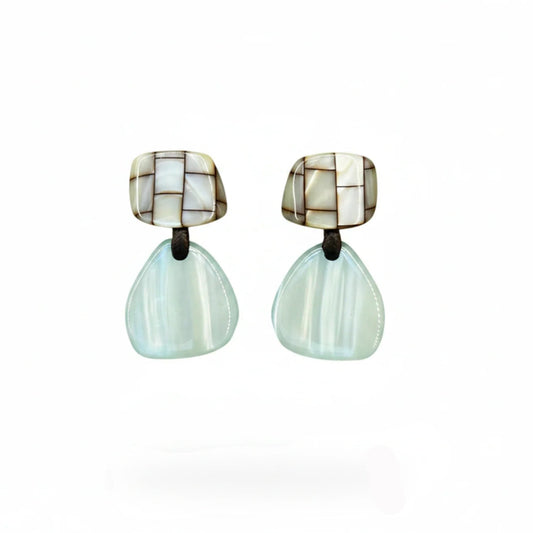 Pendientes de resina italiana color celeste y mosaico beige