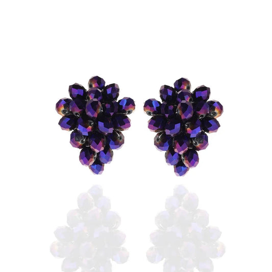 Pendientes clip racimo cristalitos color morado oscuro
