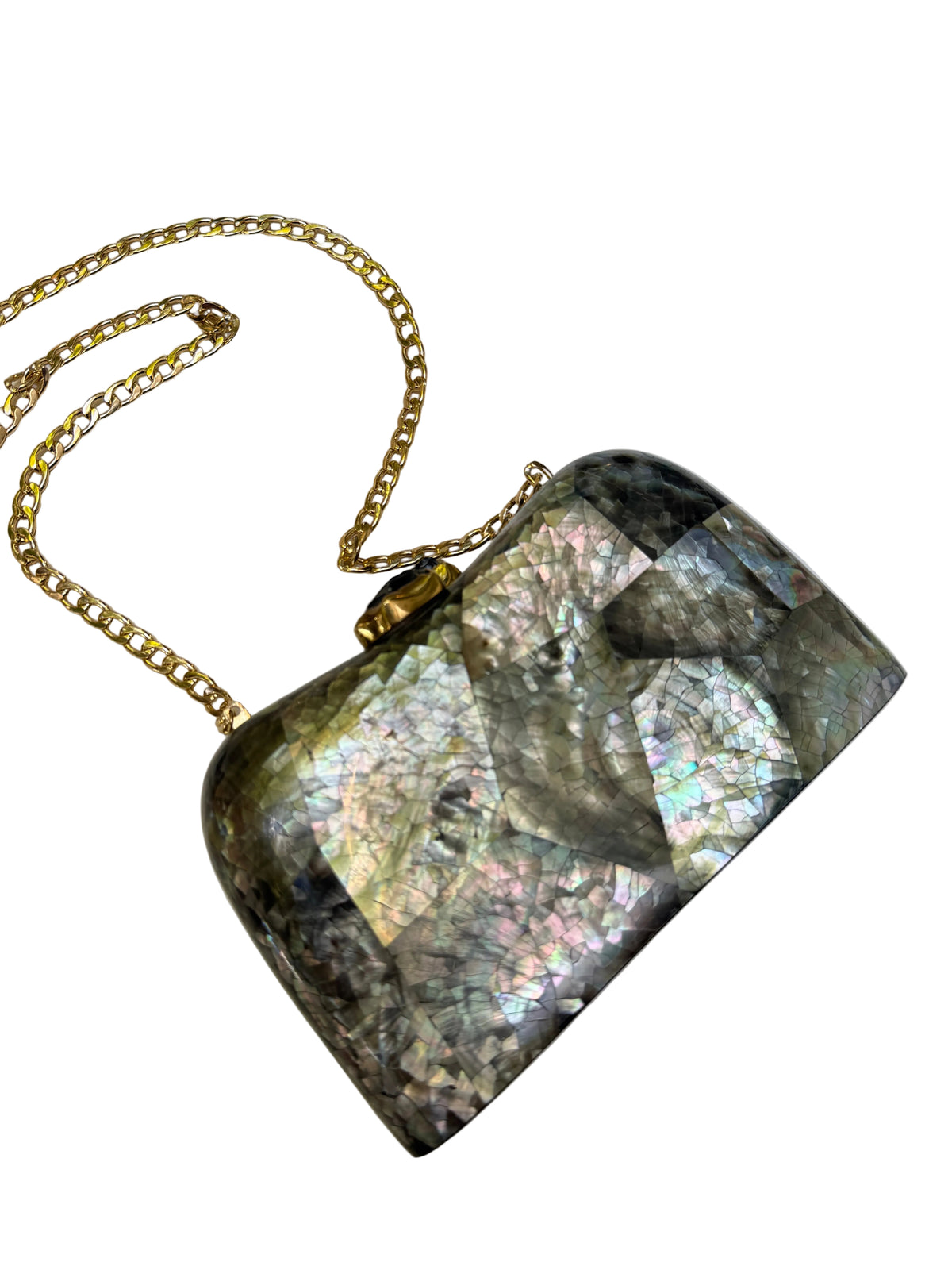 Bolso joya artesanal en nácar gris irisaciones verdosas