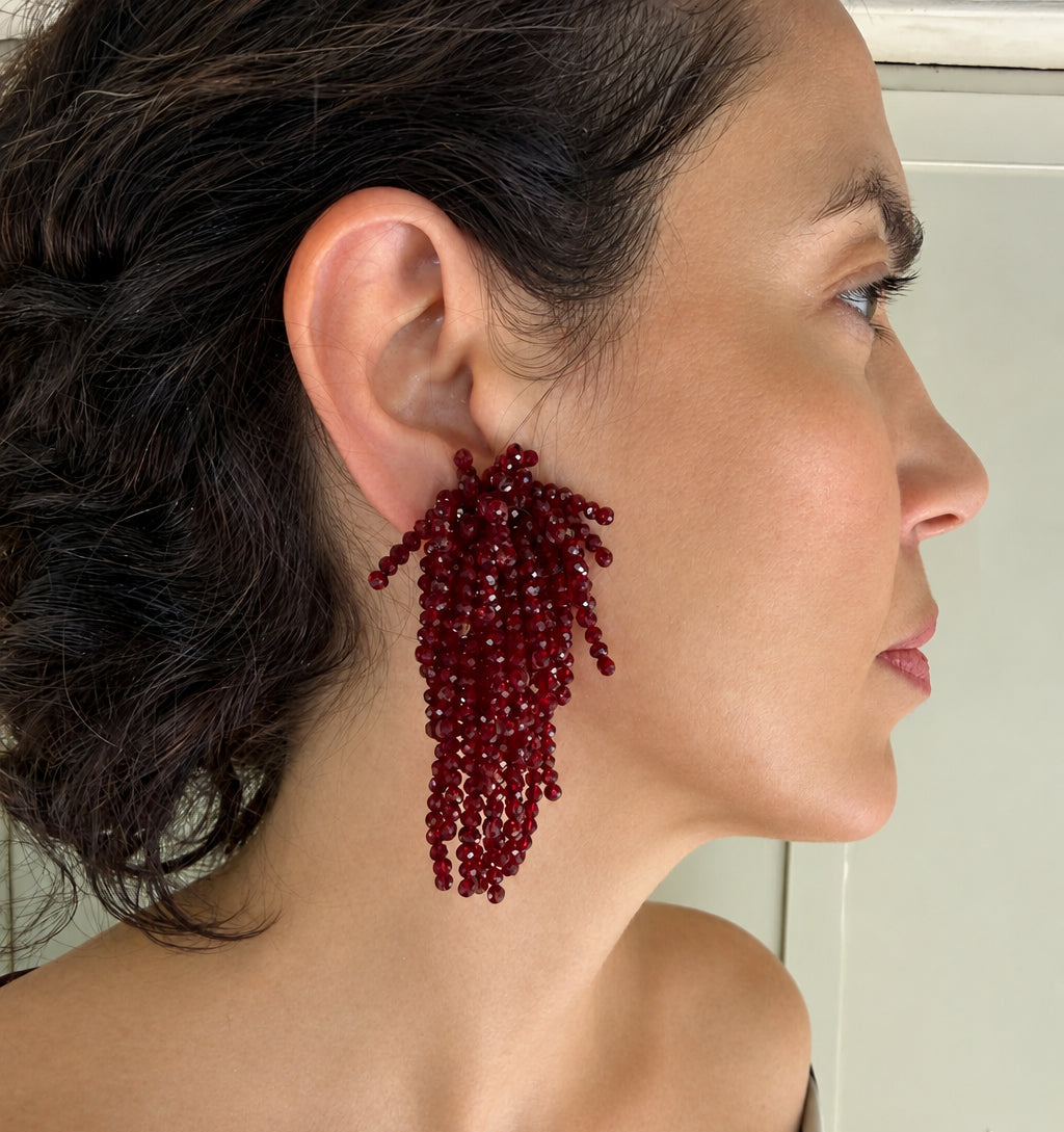Pendientes cascada de cristal facetado rojo vino