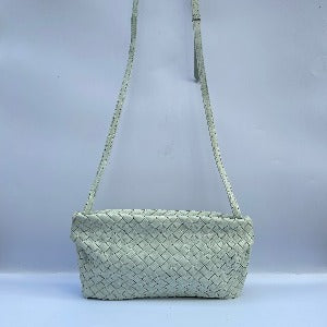 Bolso en piel trenzada verde agua