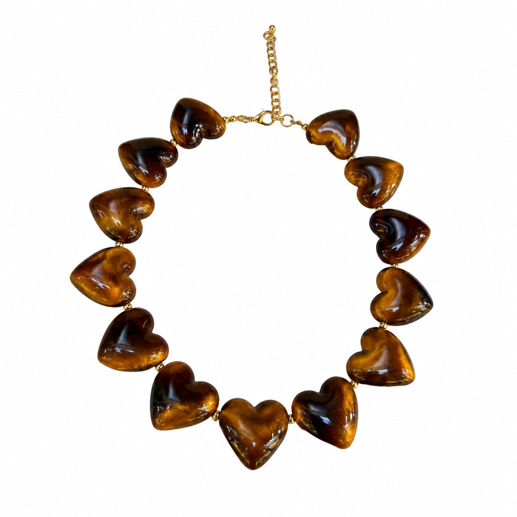 Collar corazones de resina efecto ojo de tigre