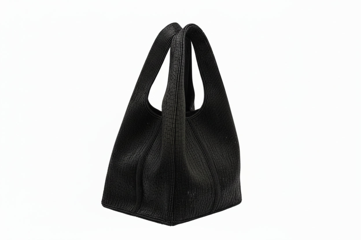 Bolso basket bordado en canutillo azul noche