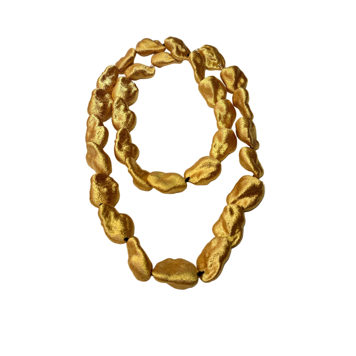 Collar largo rocas de pan de oro