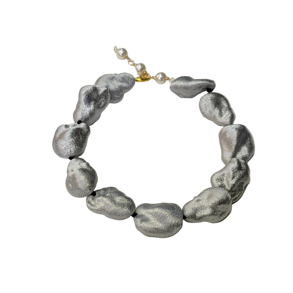 Collar corto perlas resina de pan de plata