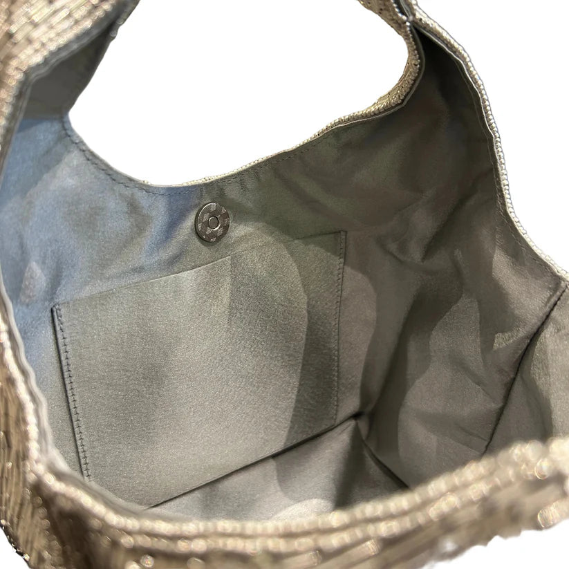 Bolso basket bordado en canutillo plateado