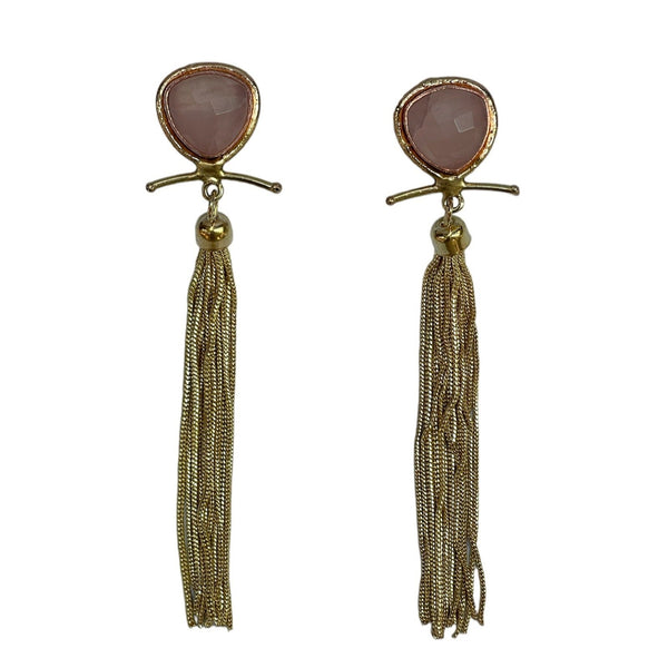 Pendientes de bronce bañado, cuarzo rosa y flecos dorados