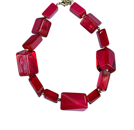 Collar de resina italiana Luce d'Ambra color rojo y fresa