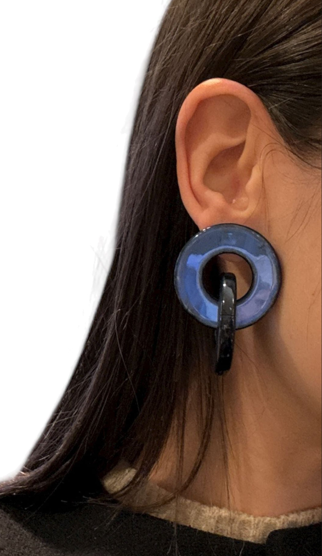 Pendientes de resina italiana  en verde , piezas entrelazada