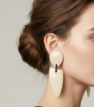 Pendientes gota espectacular blanco hueso