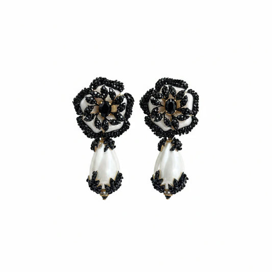 Pendientes alta bisutería perla y cristal negro