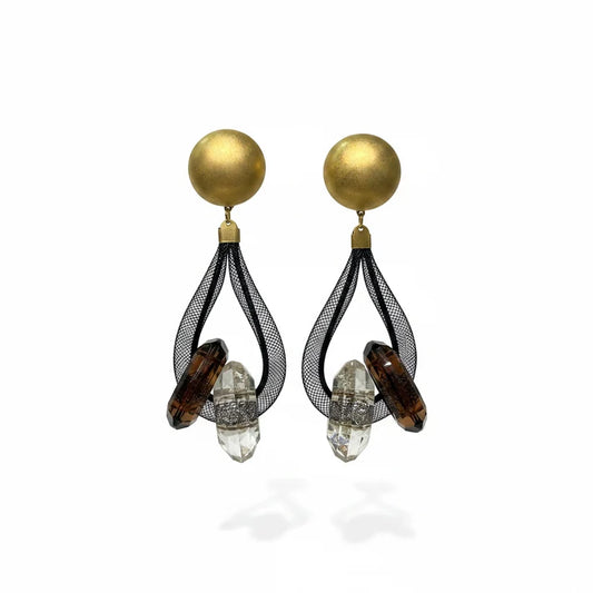 Pendientes largos de malla y resina