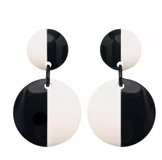 Pendientes círculos en resina  blanca y  negra