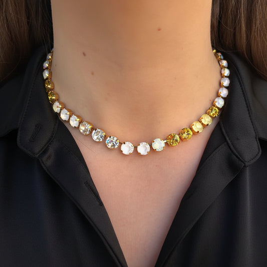 Collar cristal facetado vainilla y oro