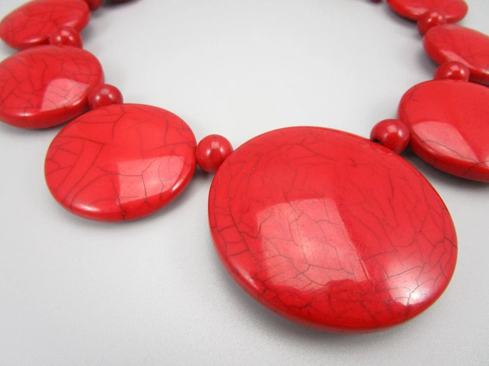 Collar círculos de resina roja marmolada